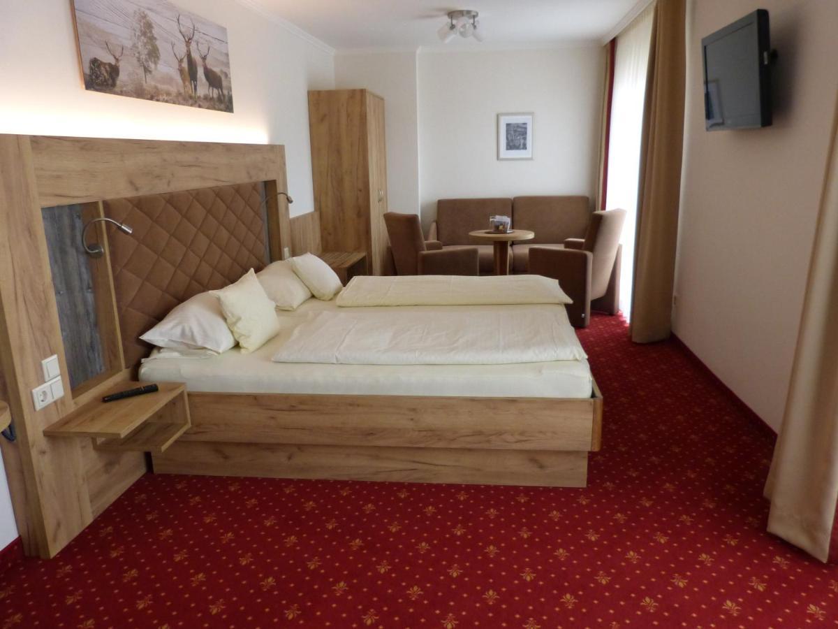 Ferienhotel Wolfsmuehle Rodishain Екстер'єр фото