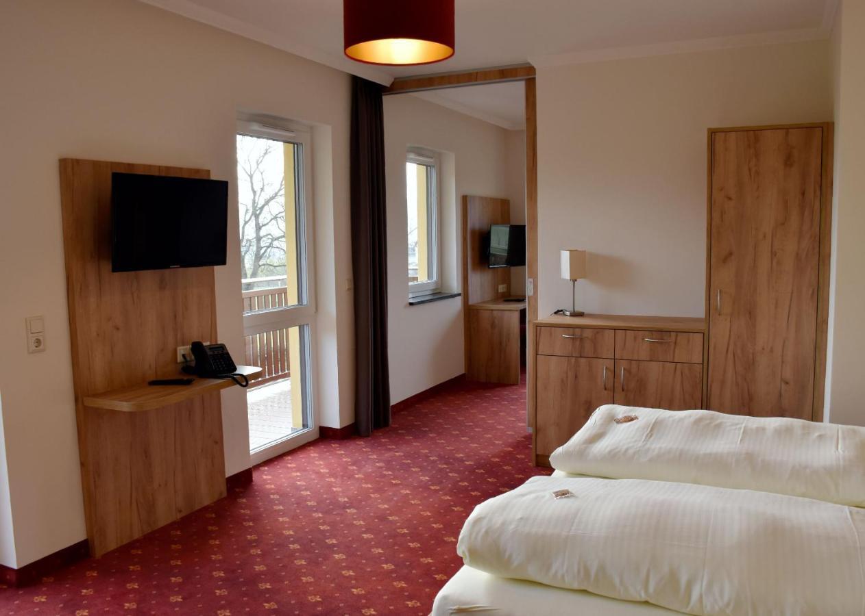 Ferienhotel Wolfsmuehle Rodishain Екстер'єр фото