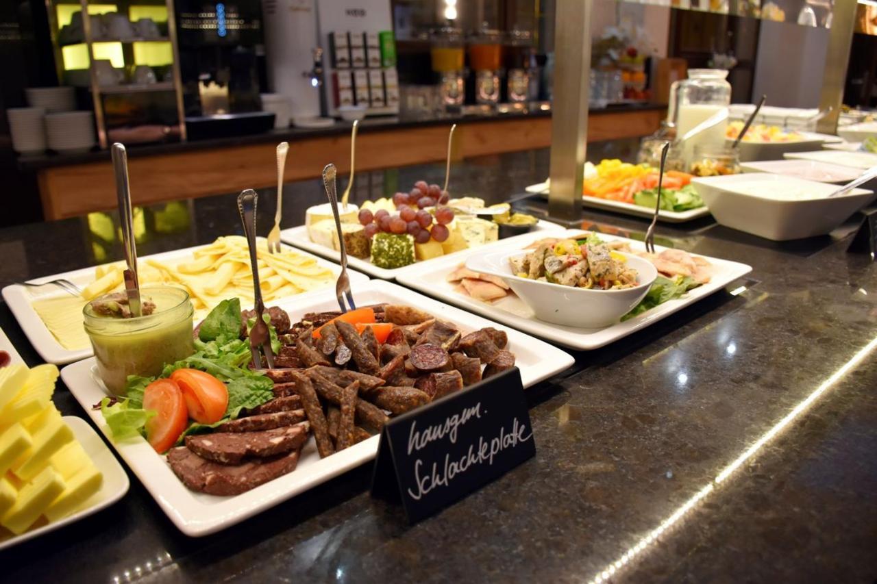 Ferienhotel Wolfsmuehle Rodishain Екстер'єр фото